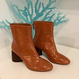 SBICCA HEELED WOMEN'S BOOTIES ORANGISH-BROWN BLOCK HEEL ALMOND TOE NEW